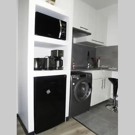 Appart Cosy A 2 Minutes A Pied Du Sanctuaire. * Lourdes